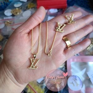 ‼️𝗦𝗢𝗟𝗗‼️18K Gold Branded Set
